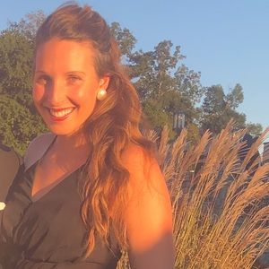 Meet your Posher, Vanessa